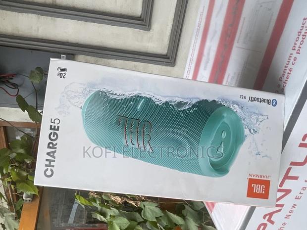 Ubl Charger 5 Vortexbass Stellar-power Audio Reactor · Photo 2