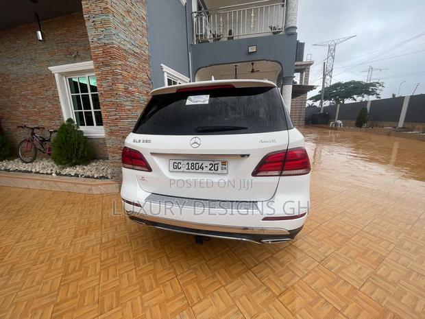 Mercedes-Benz GLE-Class 2015 White photo 7