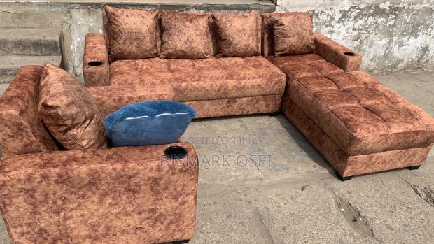 A Comfortable L Shape With Single · Photo 3