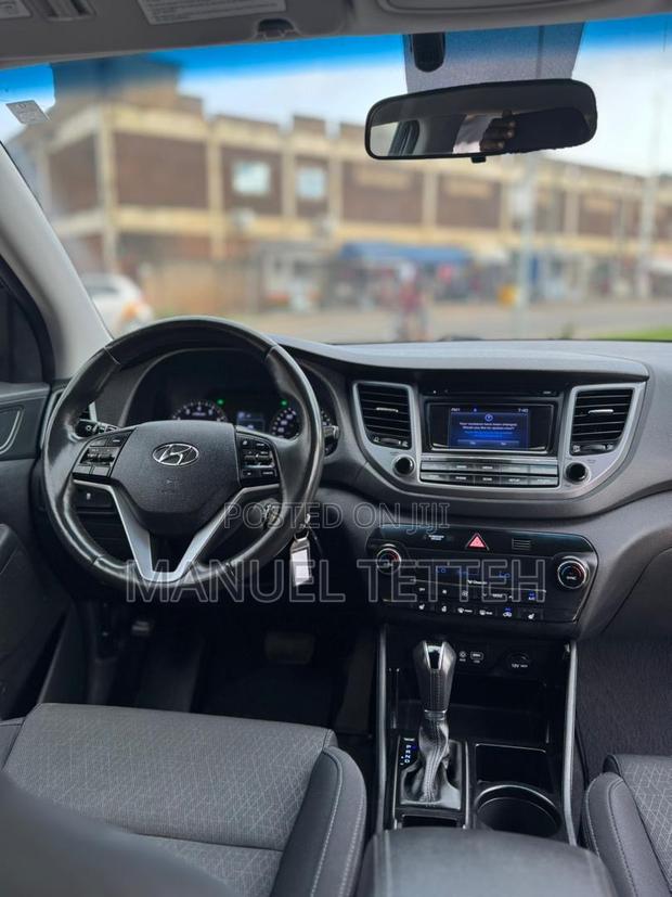 Hyundai Tucson Sport AWD 2016 Black