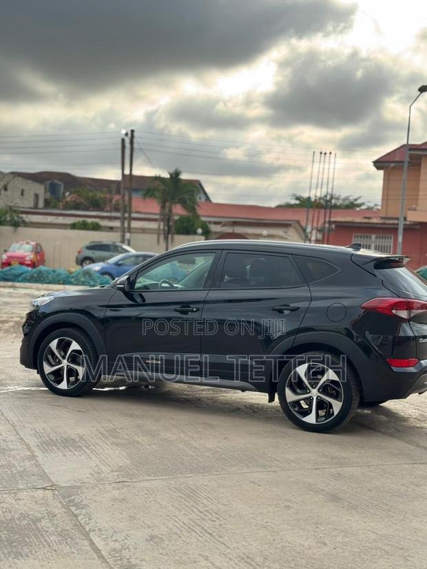 Hyundai Tucson Sport AWD 2016 Black