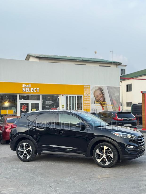 Hyundai Tucson Sport AWD 2016 Black