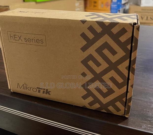 Unlock Fast, Reliable Networking With Mikrotik Hex · Photo 2