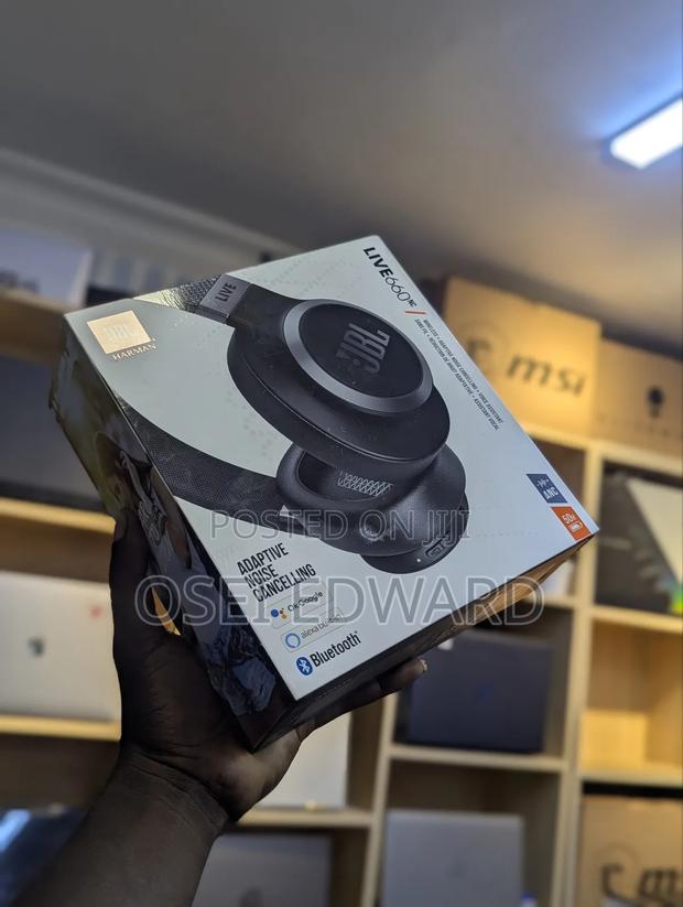 JBL Live 660nc