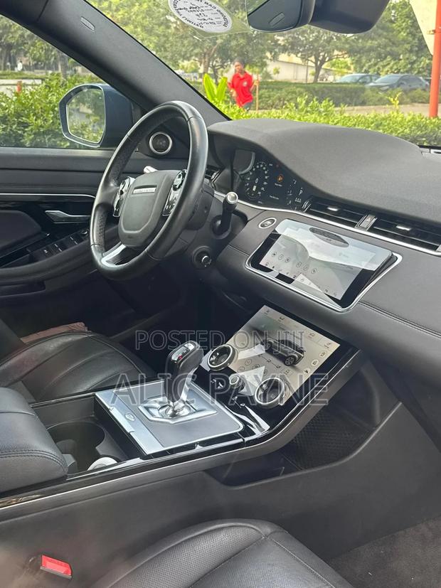 Land Rover Range Rover Evoque R-Dynamic HSE AWD 2020 Black