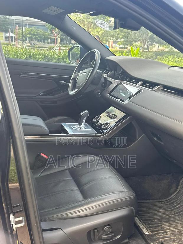 Land Rover Range Rover Evoque R-Dynamic HSE AWD 2020 Black