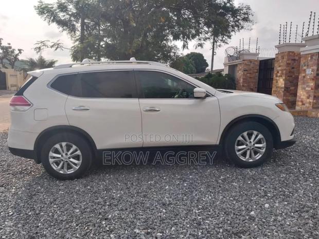 Nissan Rogue S 4dr SUV (2.5L 4cyl CVT) 2014 White