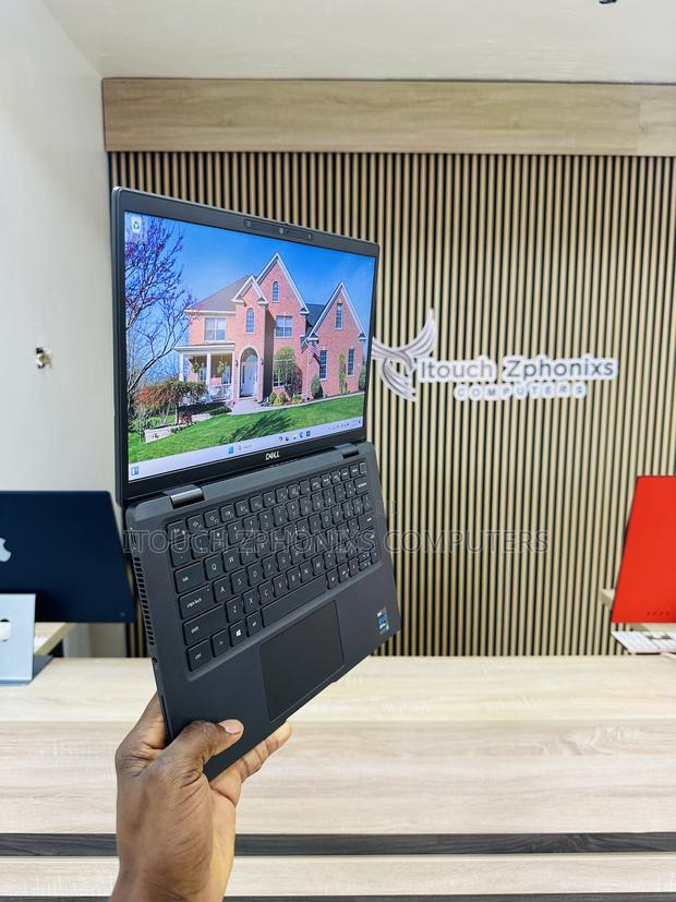 Laptop Dell Latitude 5300 16GB Intel Core I7 SSD 256GB photo 3