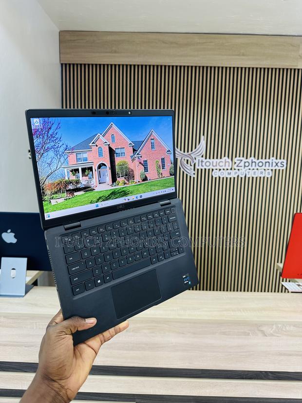 Laptop Dell Latitude 5300 16GB Intel Core I7 SSD 256GB photo 2