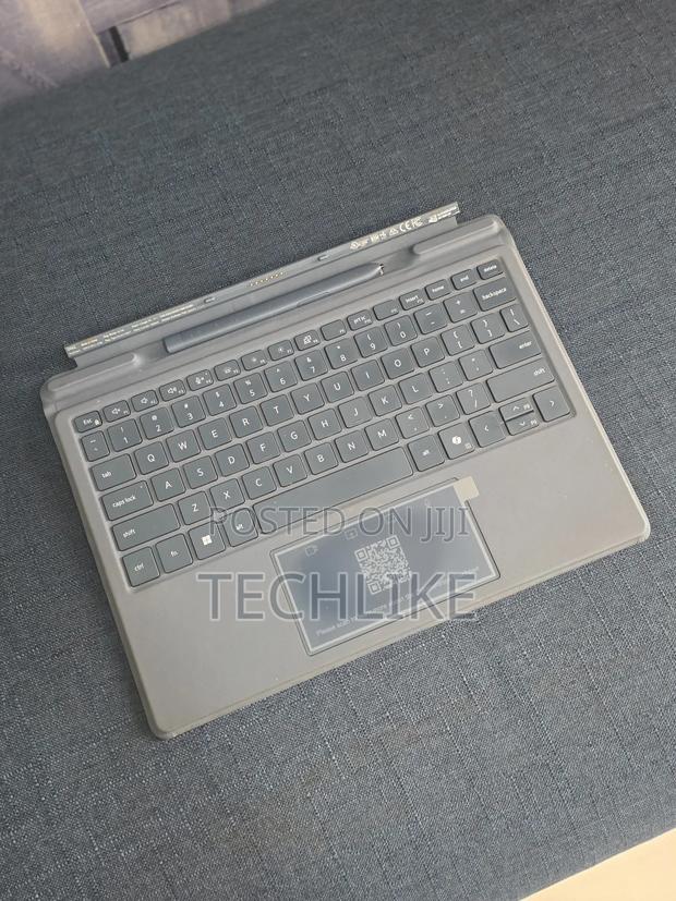 Dell 7350 Keyboard