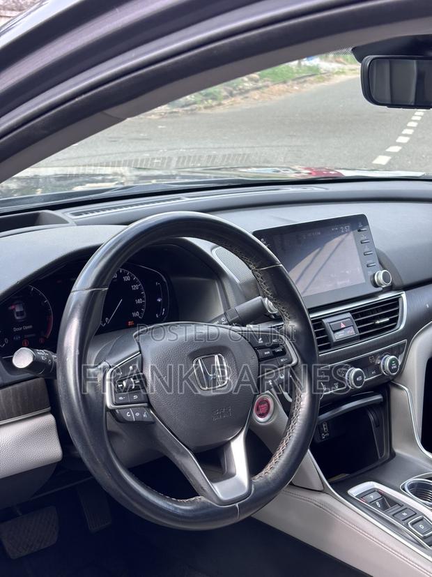 Honda Accord Touring 2.0T 2020 Gray