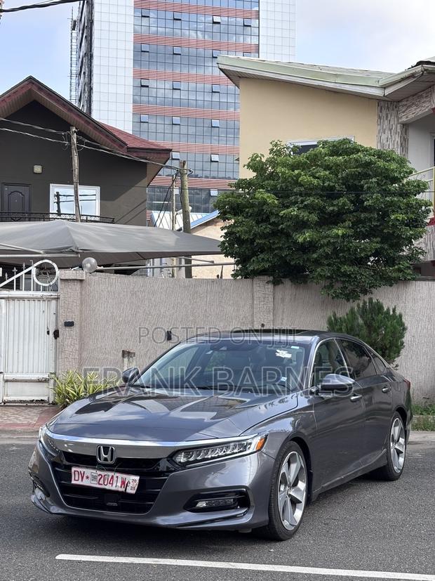 Honda Accord Touring 2.0T 2020 Gray