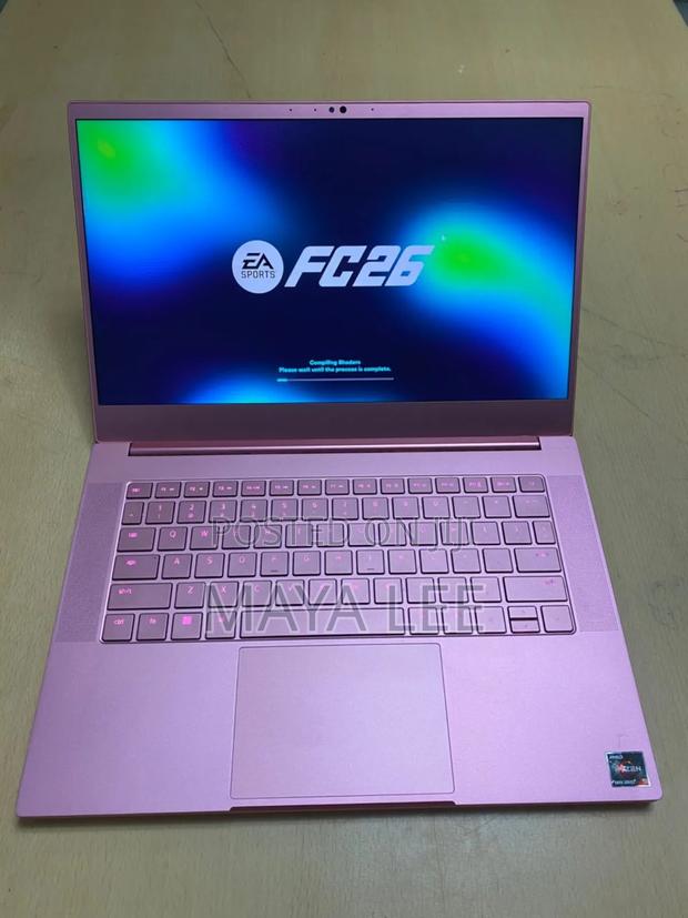 Laptop Razer Blade 16GB AMD Ryzen 9 SSD 1T photo 4