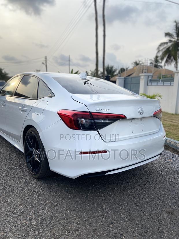 Honda Civic 2023 White