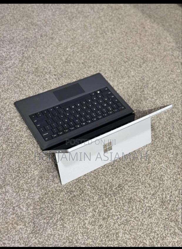 New Laptop Microsoft Surface Go 4GB Intel SSHD+SSD 60GB photo 3