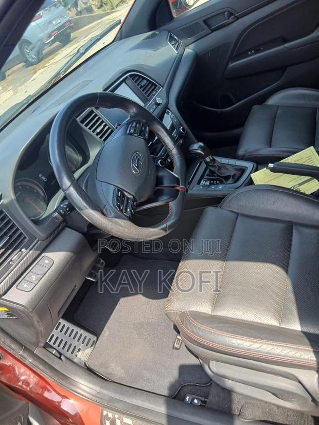 Hyundai Elantra Sport 2018 Red