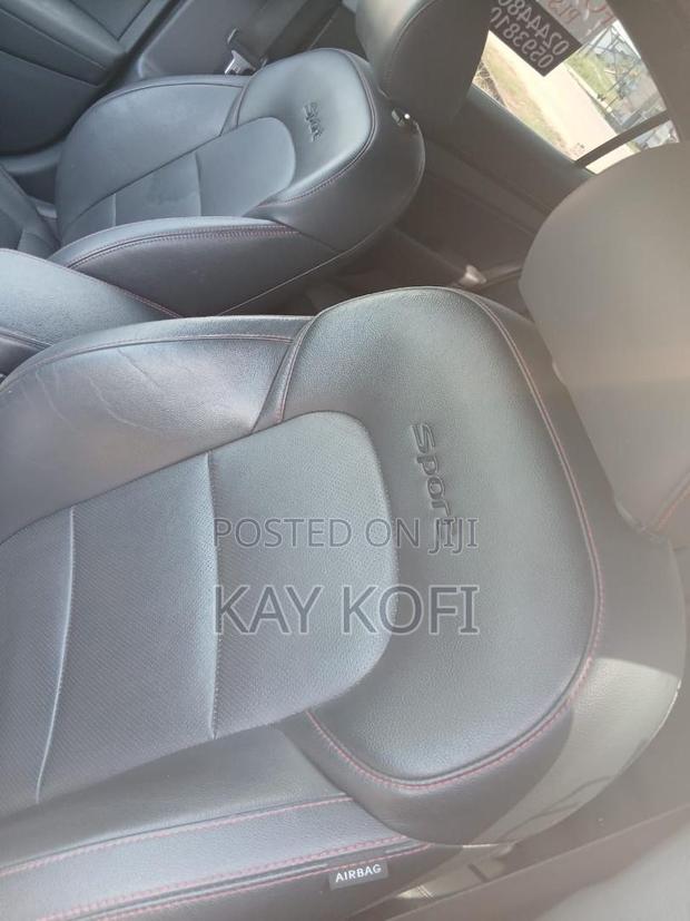 Hyundai Elantra Sport 2018 Red