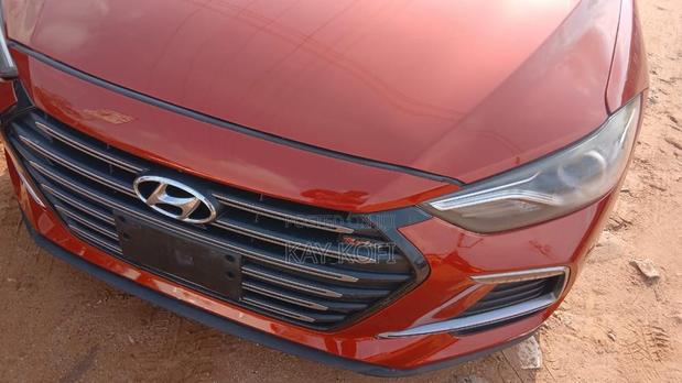 Hyundai Elantra Sport 2018 Red