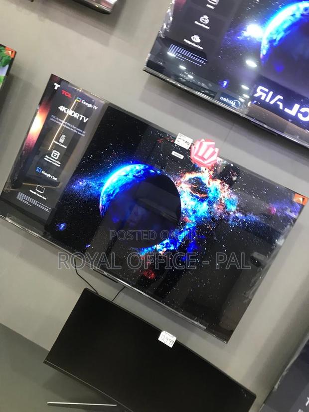TCL Uhd 55inch Christmas Promo Television Set · Photo 3