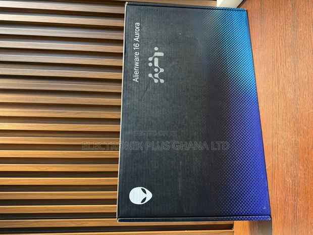 New Laptop Dell Alienware 16X Aurora 32GB Intel Core Ultra 9 SSD 1T