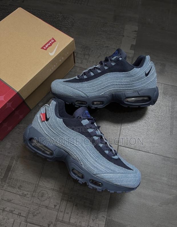 Levi’S X Nike Airmax 95 Og · Photo 4