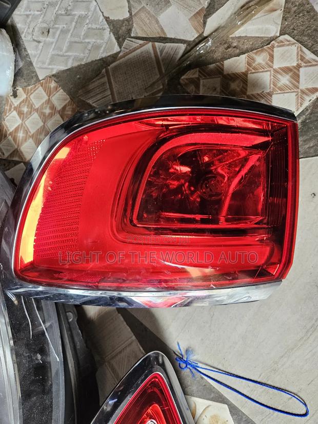 Buick Enclave Taillights Right Side