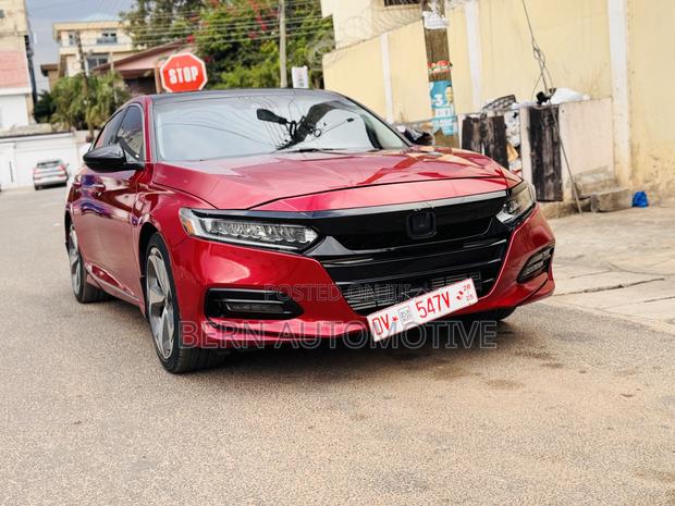 Honda Accord Touring 2.0T 2020 Red