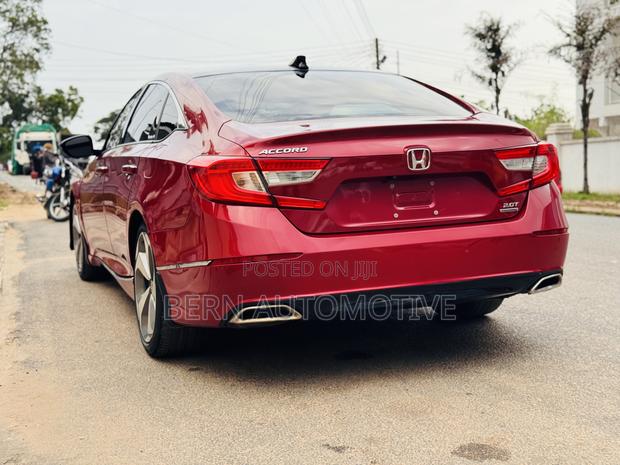 Honda Accord Touring 2.0T 2020 Red