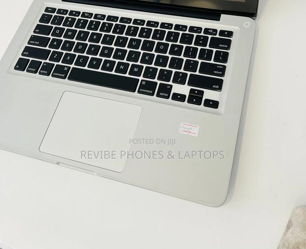 Laptop Apple MacBook Pro 8GB Intel Core i5 SSD 750GB photo 3