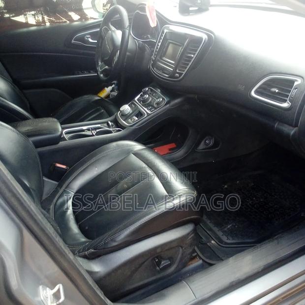 Chrysler 200 2015 Gray