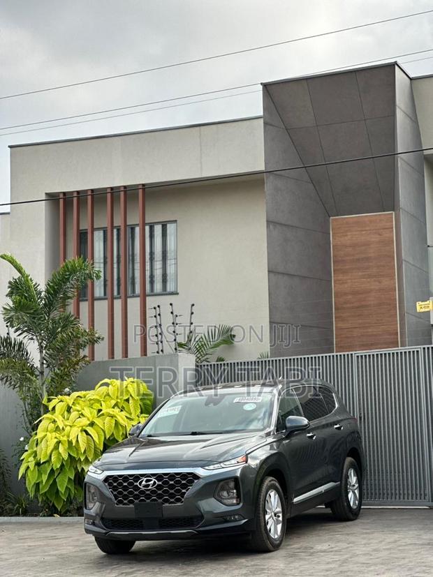 Hyundai Santa Fe SEL 2.4 FWD 2020 Gray