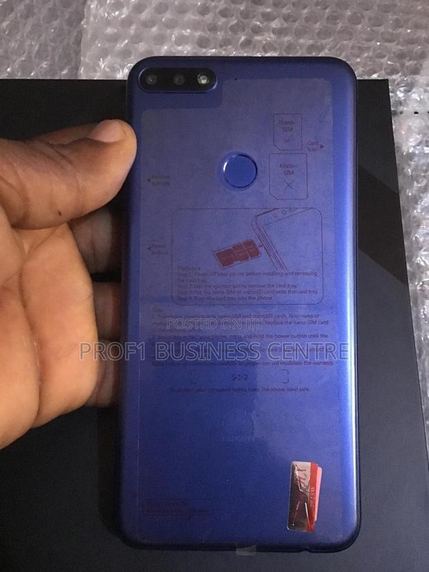 Huawei Y7 Prime 2018 64 GB Blue photo 3