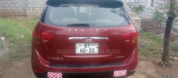 Hyundai Veracruz 2011 Red photo 3