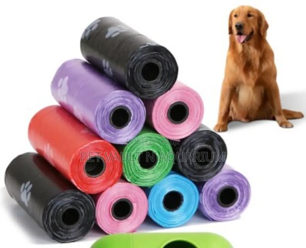 Trash Bag for Dogs · Photo 2