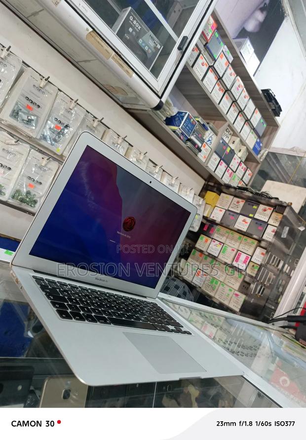Laptop Apple MacBook Air 2015 8GB Intel Core I5 SSD 256GB photo 14