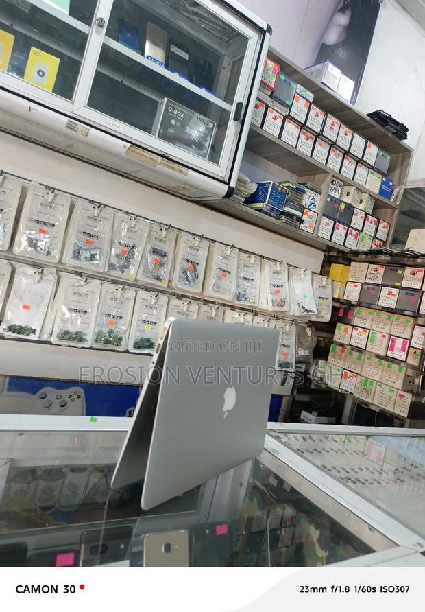 Laptop Apple MacBook Air 2015 8GB Intel Core I5 SSD 256GB photo 17