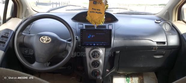 Toyota Vitz 1.3 FWD 3dr 2010 Red