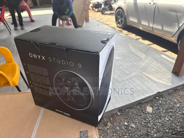 Harman Kardon Onyx Studio 9 Powersound Edition · Photo 2