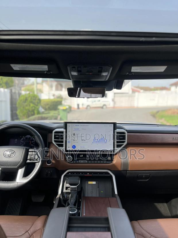 Toyota Tundra 1794 Edition CrewMax 5.5' Bed 2024 Blue photo 6