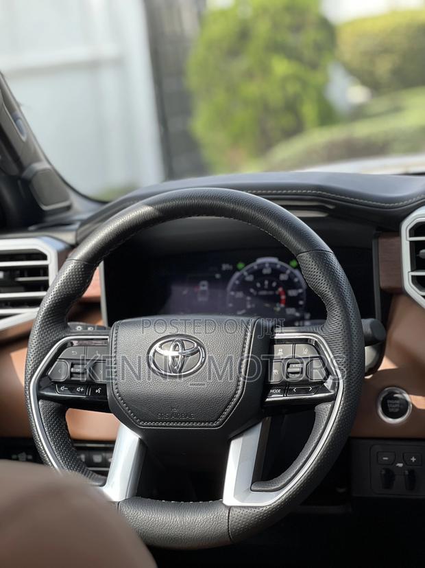 Toyota Tundra 1794 Edition CrewMax 5.5' Bed 2024 Blue photo 8