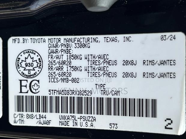 Toyota Tundra 1794 Edition CrewMax 5.5' Bed 2024 Blue photo 11