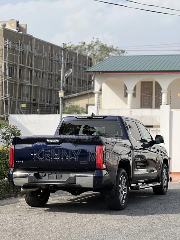 Toyota Tundra 1794 Edition CrewMax 5.5' Bed 2024 Blue photo 12