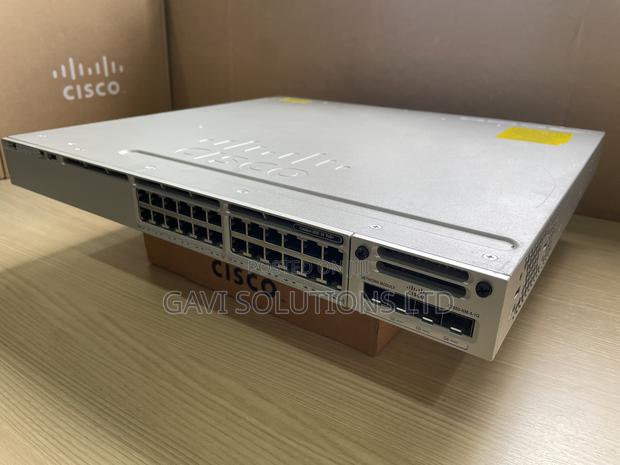 Cisco Catalyst 3850 24ports Poe+ photo 2