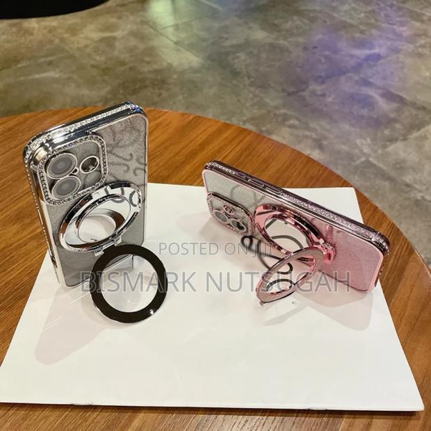 Tech Luxury Diamond Magsafe Ring iPhone Cases photo 3