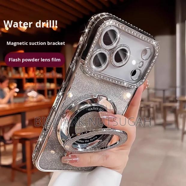 Tech Luxury Diamond Magsafe Ring iPhone Cases photo 2