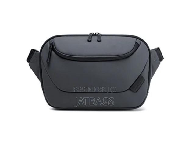 Arctic Hunter Premium Waist Crossbody Bag (Free Delivery) · Photo 3