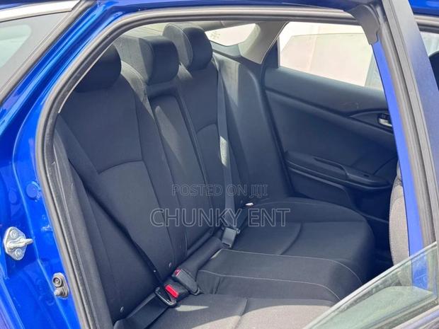 Honda Civic 2019 Blue