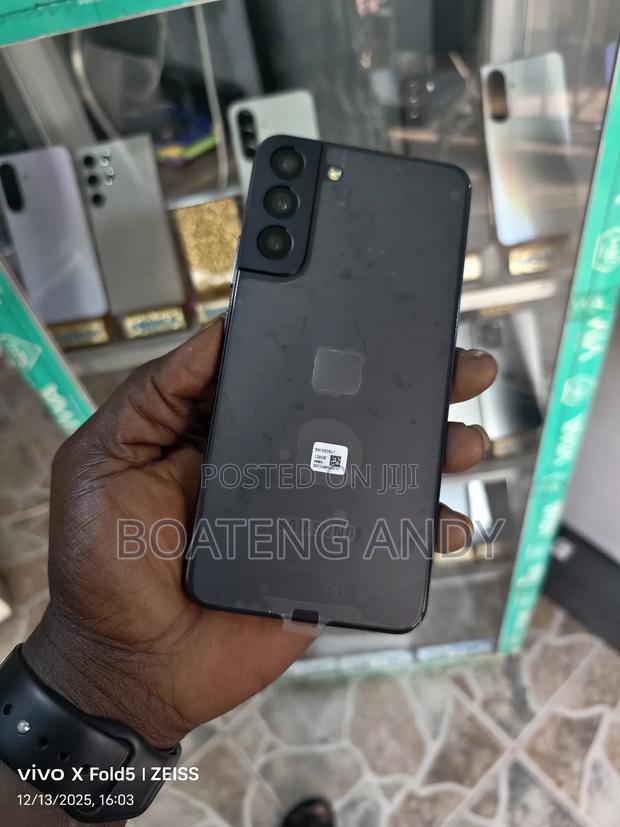 Samsung Galaxy S22+ 5G 128 GB Black