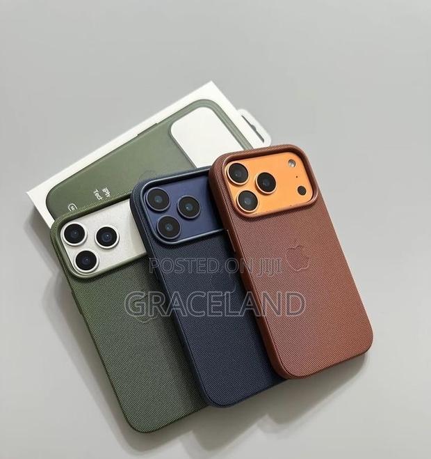This Is Original Apple Techwoven iPhone 17 Pro Max Case · Photo 4