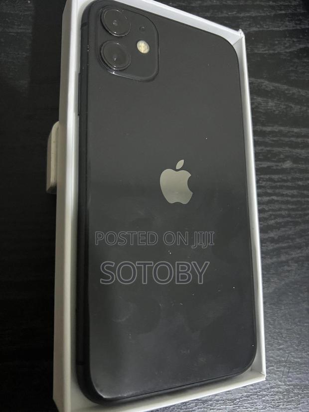 Apple iPhone 11 256 GB Black photo 2